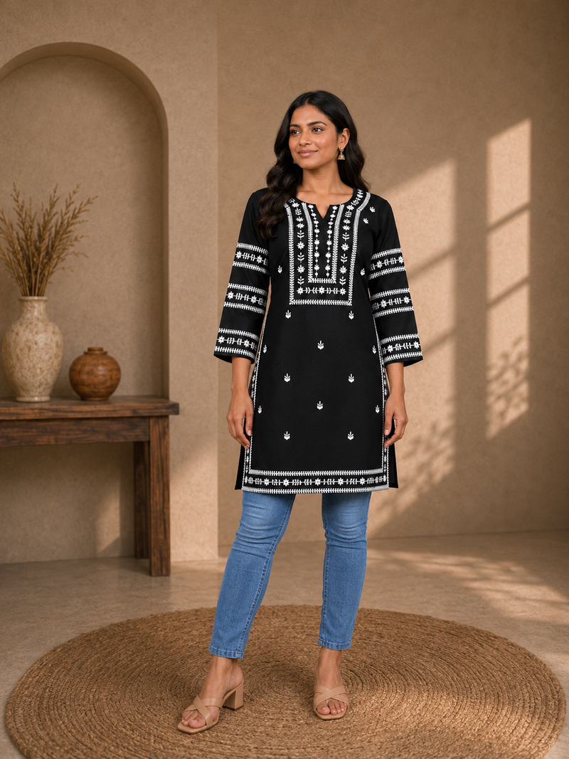 Kaalika Ivory Embroidered Kurti