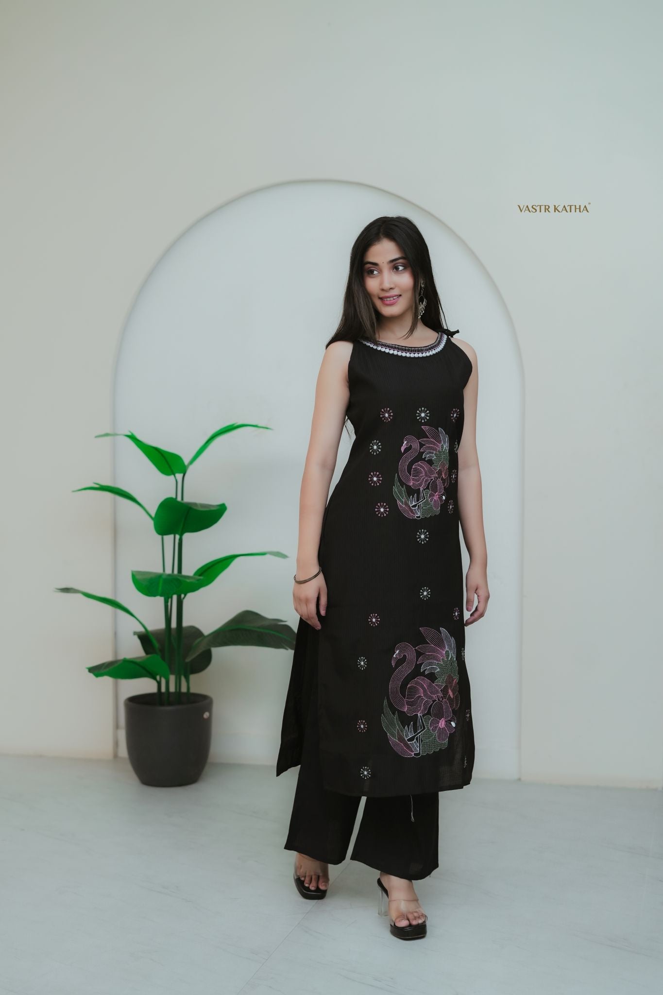 Midnight Elegance Embroidered Kurta Set