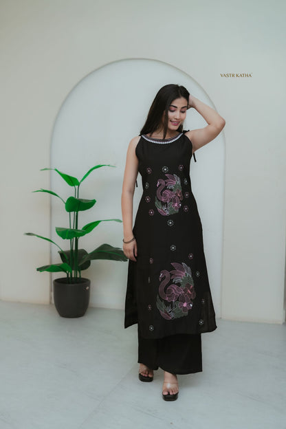Midnight Elegance Embroidered Kurta Set