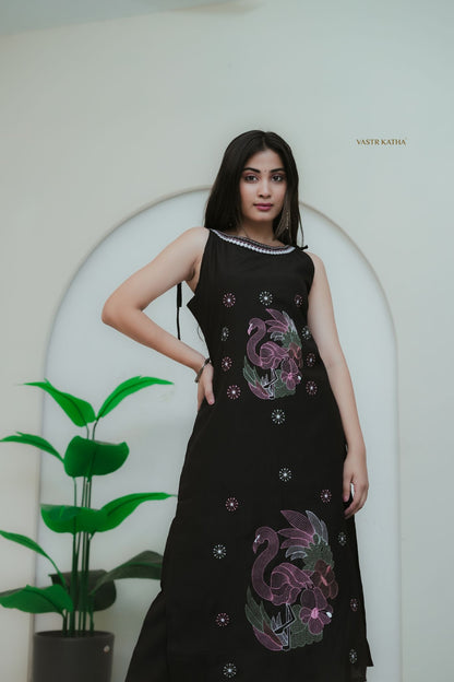 Midnight Elegance Embroidered Kurta Set